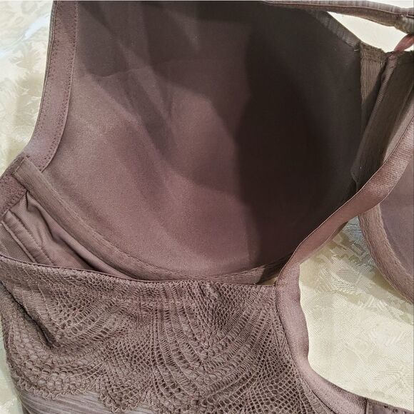 Cacique Full Coverage Bra Size 46C - Picture 7 of 10